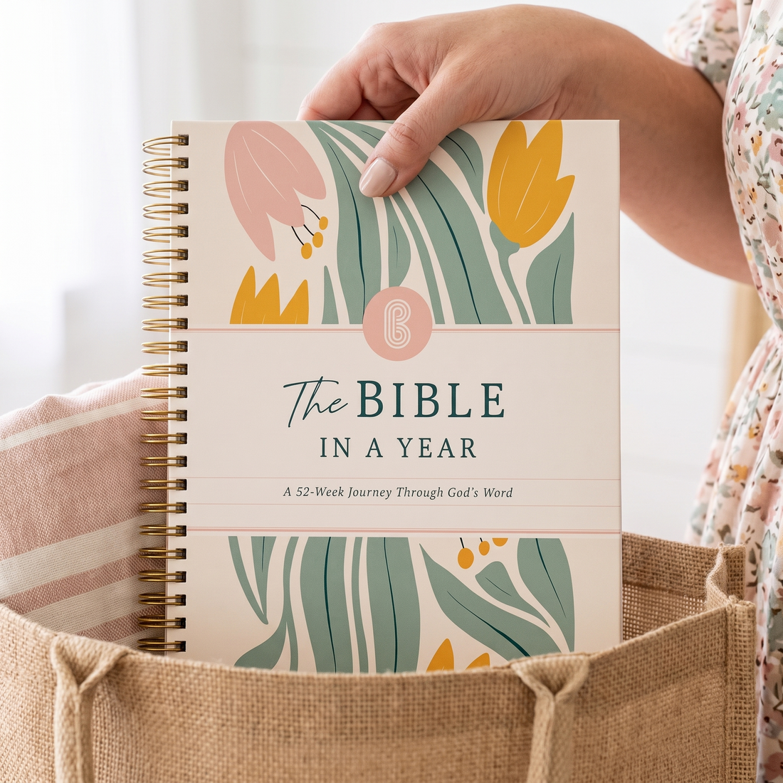 The Bible In A Year: A 52-Week Journey Through God's Word — Spiral-Bound Study Book, 50lb Paper view 8
