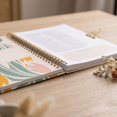 The Bible In A Year: A 52-Week Journey Through God's Word — Spiral-Bound Study Book, 50lb Paper view 3